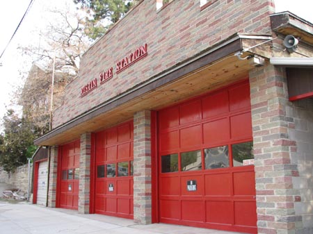 IMG_2474 great fire station but no school