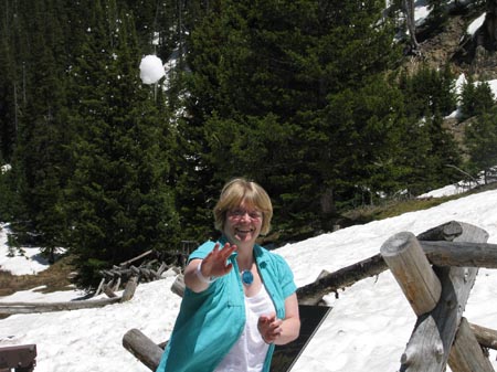 IMG_3813_3815 Risky!