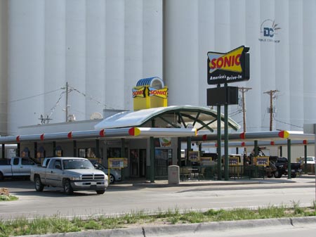 IMG_1543 drive in restaurant